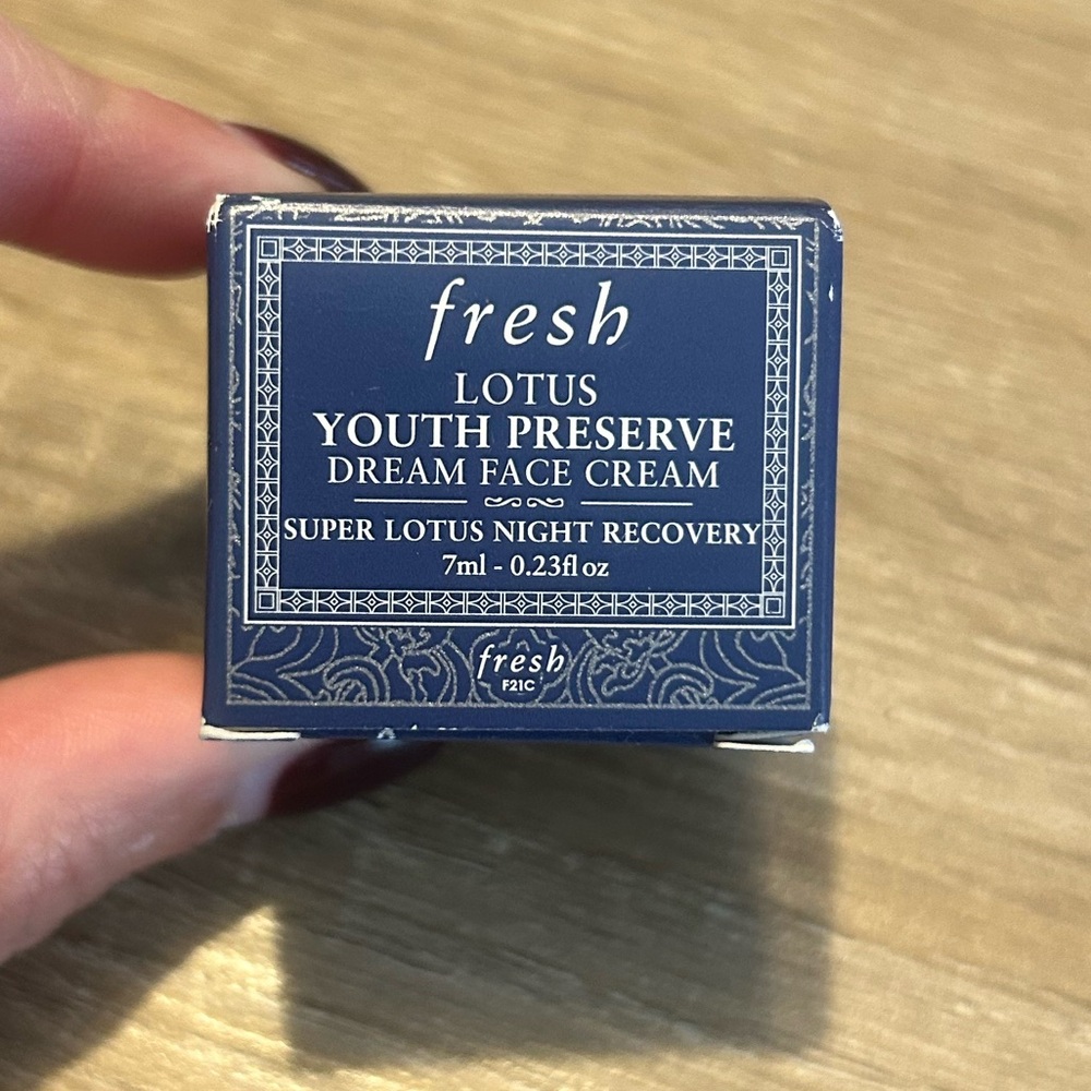 5 for $20😍Fresh Lotus Youth Preserve Dream Face Cream Mini Deluxe Sample